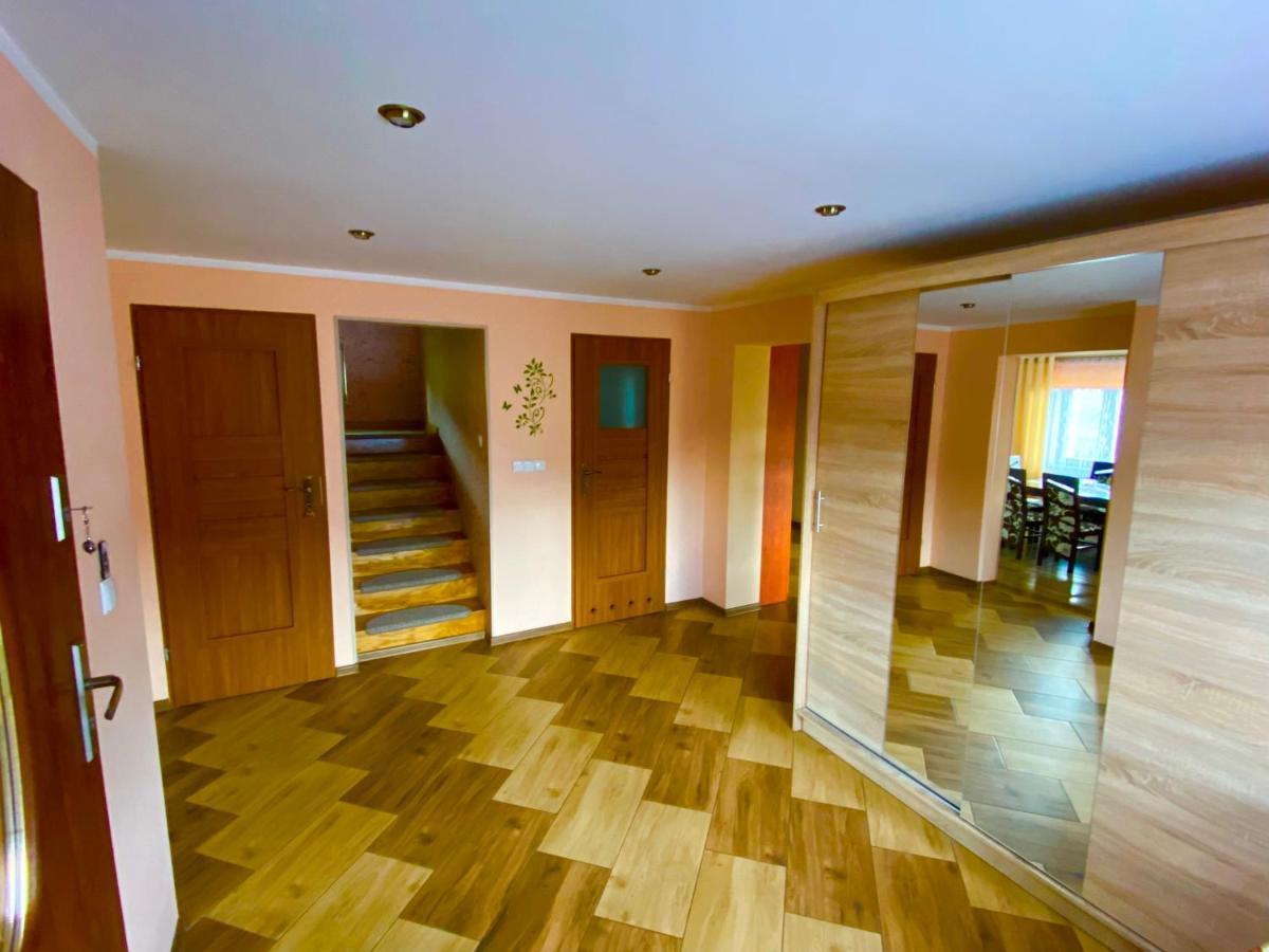 Domek Caloroczny "U Haliny" Mutne Exterior foto